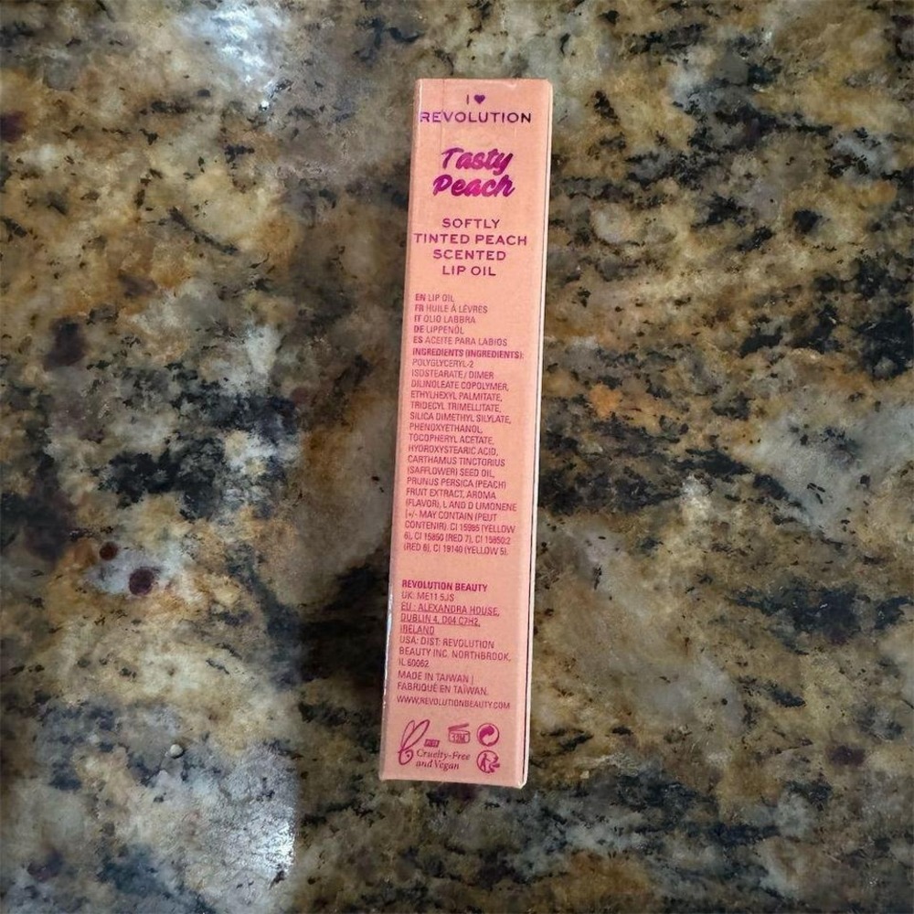 I Heart Revolution Tasty Peach Lip Oil Sweet Peach Vegan 6ml - Picture 3 of 5